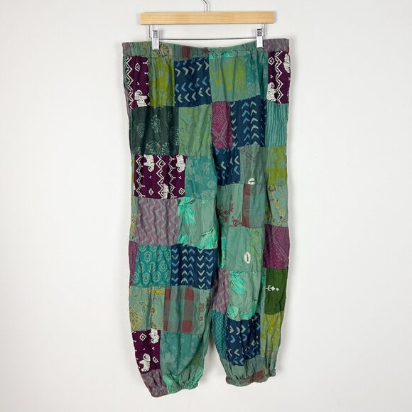 NEW Earthbound Trading Patchwork Ankle Pants Harem Size XL Women's - Picture 4 of 5